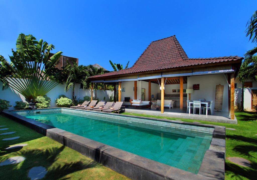 Villa Tinn Tamm By Optimum Bali Villas Seminyak  Exterior photo